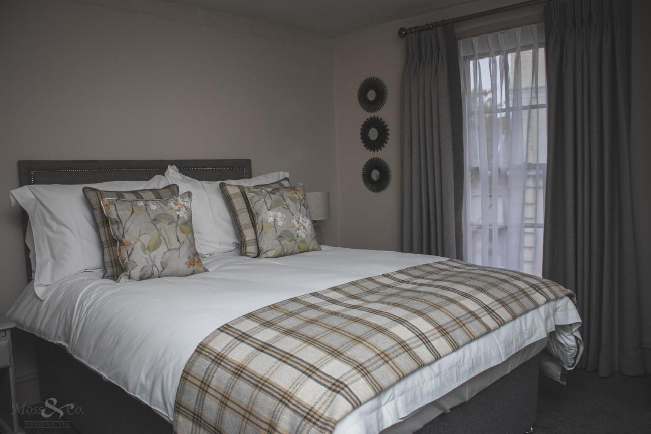 The Angel Inn Wangford Экстерьер фото